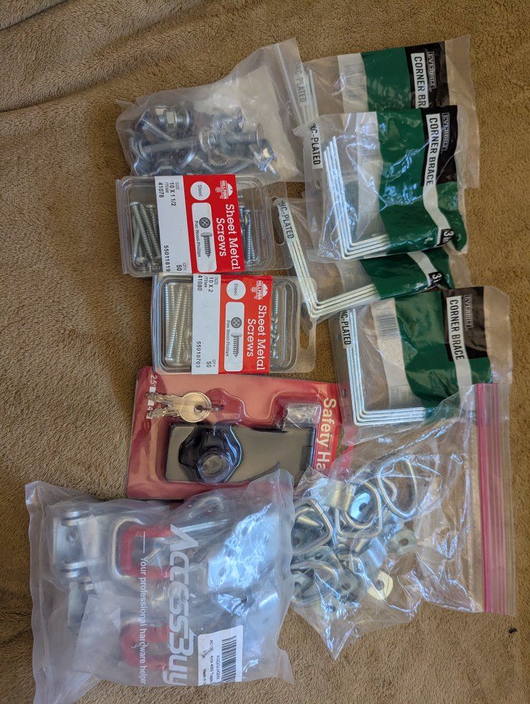 Hardware Lot: Everbilt Corner Braces, Hillman Sheet Metal Screws, Access Buy Safety Hasp & D-Rings