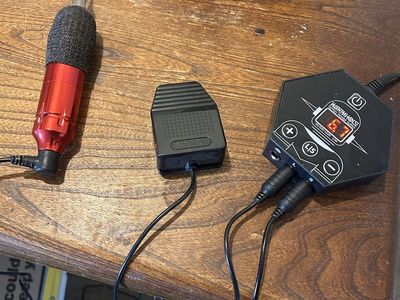 Wormhole Tattoo Pen Kit Rotary Machine Power Supply Foot Pedal Red