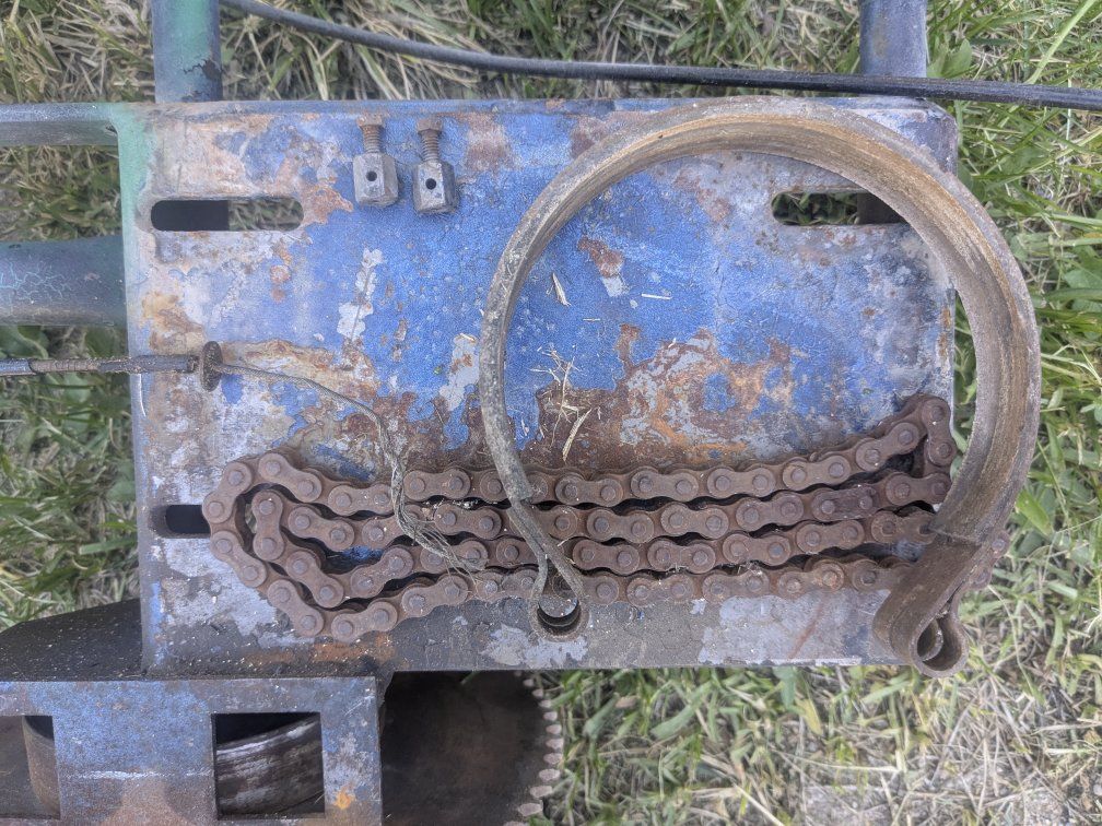 Main image 4