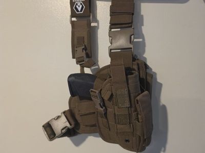 Drop leg holster