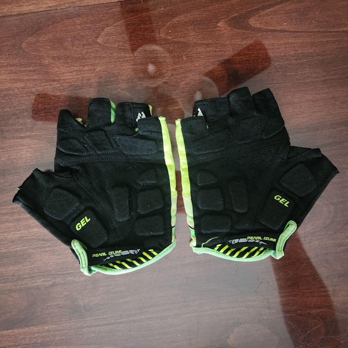 Pearl Izumi XL fingerless gloves