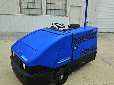 American Lincoln 6150 Riding Lot Sweeper