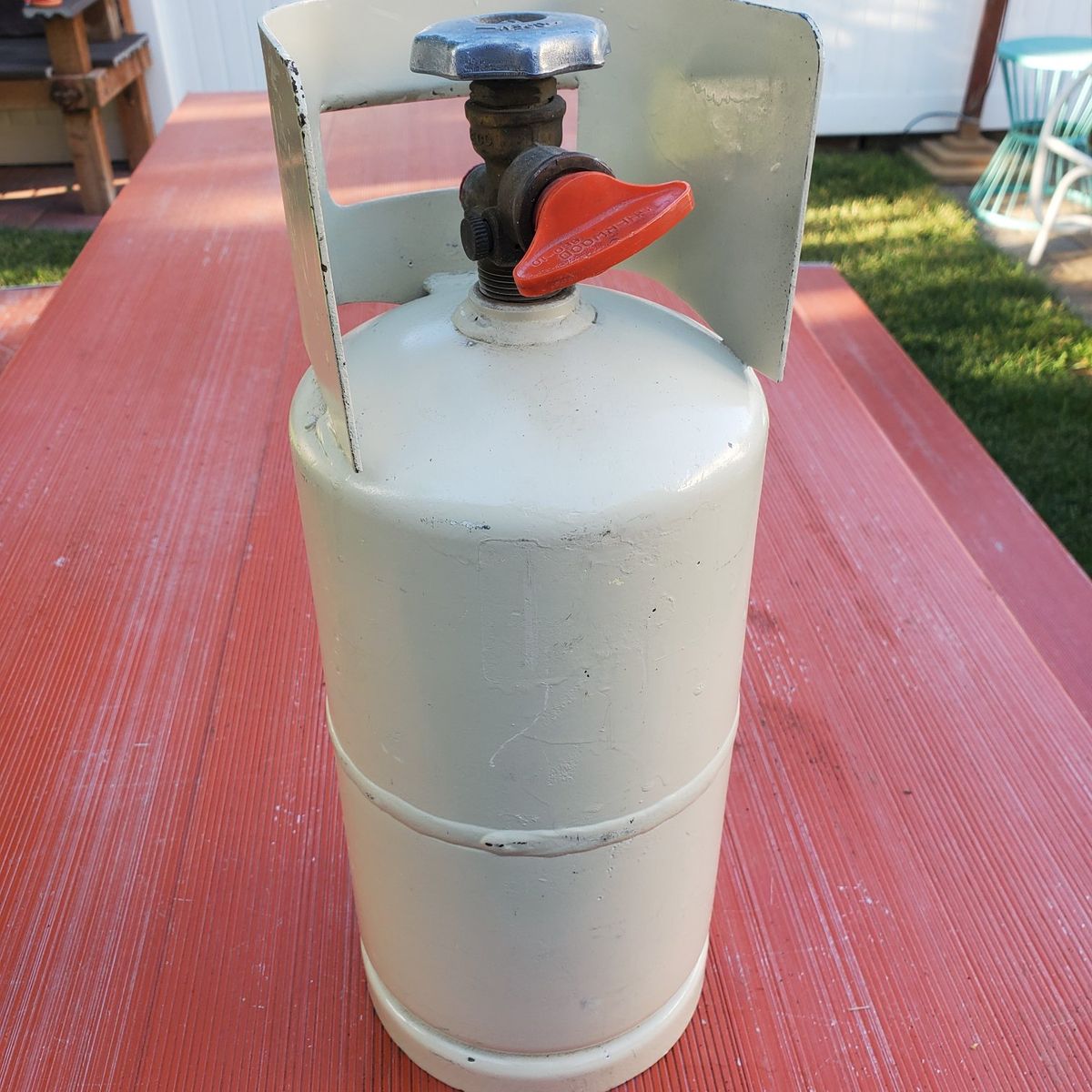 Vintage Manchester Small 1972 Propane Tank