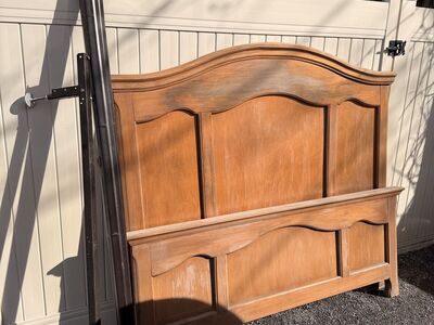 Queen Head Board With Rails