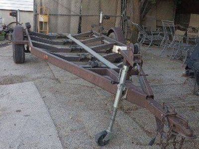 BOAT TRAILER