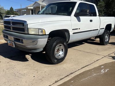 1999 Dodge Ram 2500 Laramie