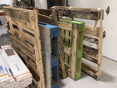 Free pallets