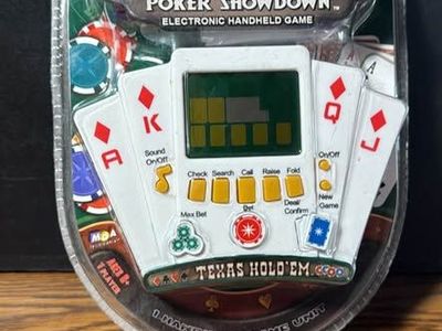 Las Vegas Casino Corner Texas Hold'em Poker Showdown Electronic Handheld Game