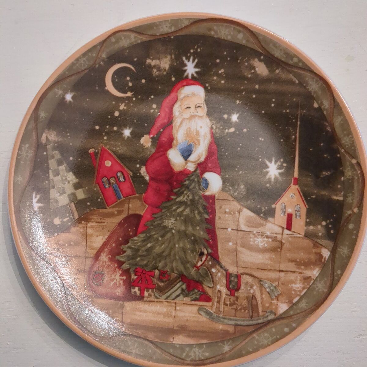 Santa salad plate