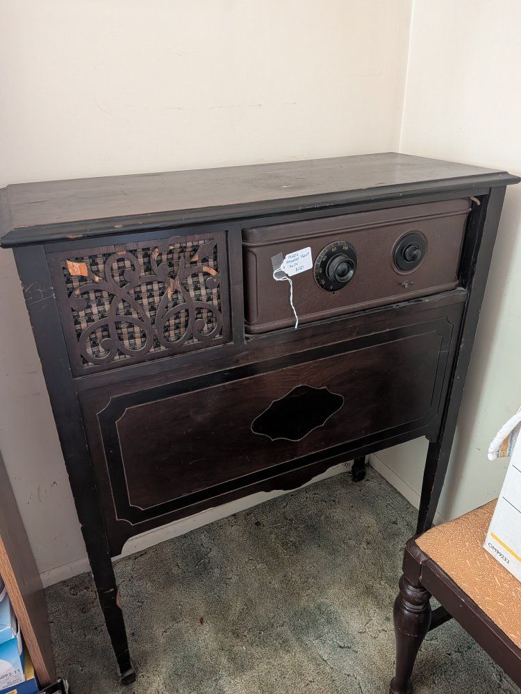 Vintage 1920s Wooden Radio Cabinet - Antique Dark Wood Console with Ornate Speaker Grille