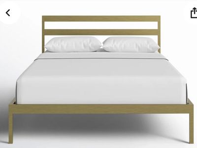 Brand new king size bed with mattress