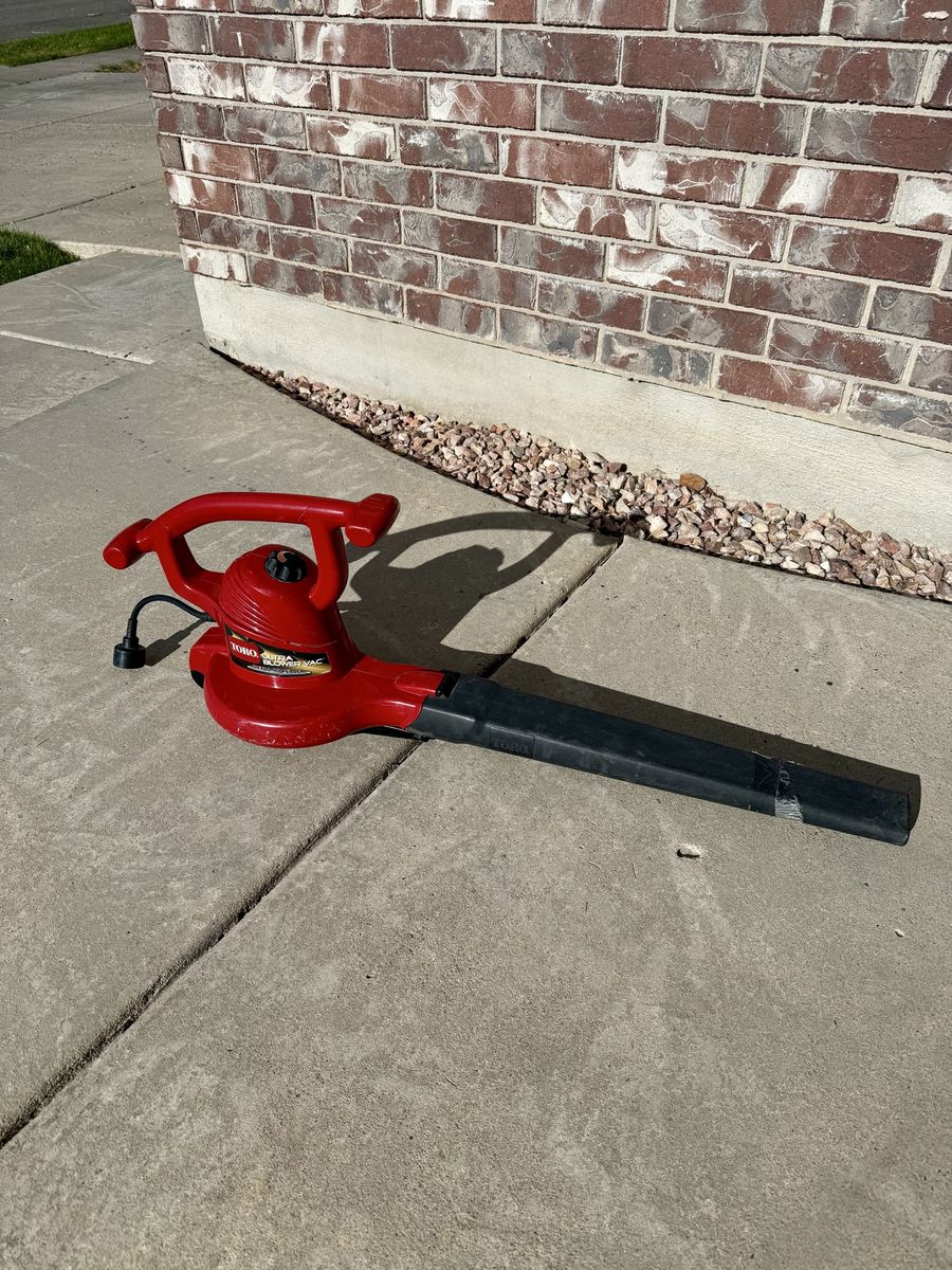 Corded 120v Toro Ultra Leaf Blower 51599