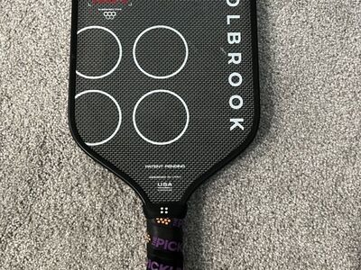 Holbrook Pickleball Paddle