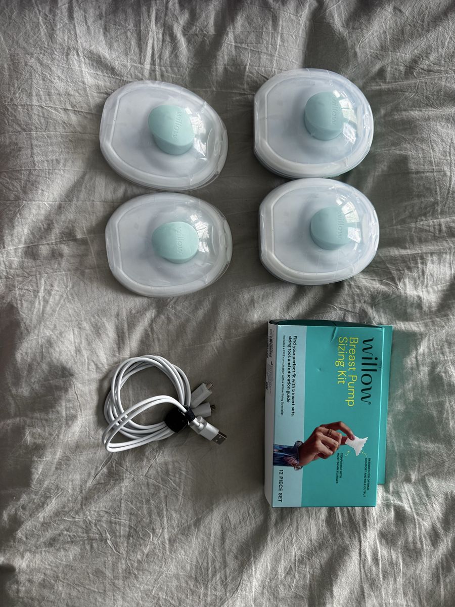 Willow Go Wearable Breast Pump Parts with Charging Cable and Nipple Flange Inserts & Sizing Kit