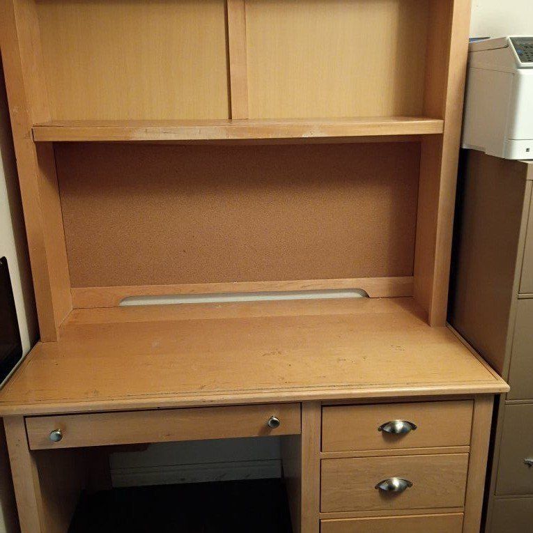 Desk with Hutch