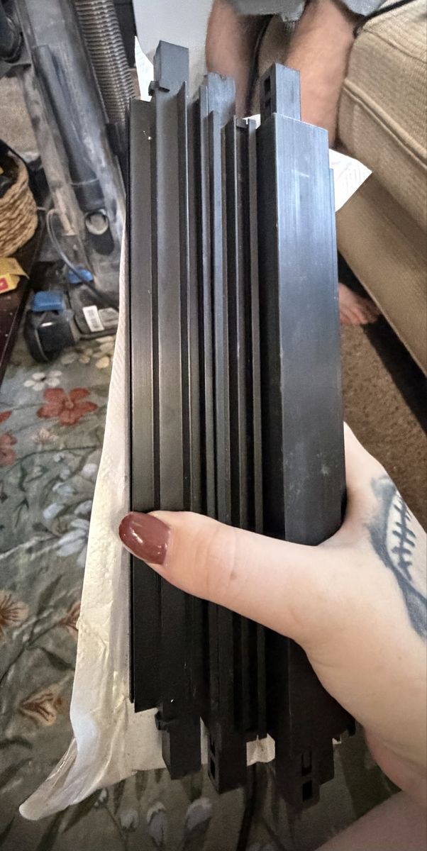 Stackable Reptile Enclosure Legs
