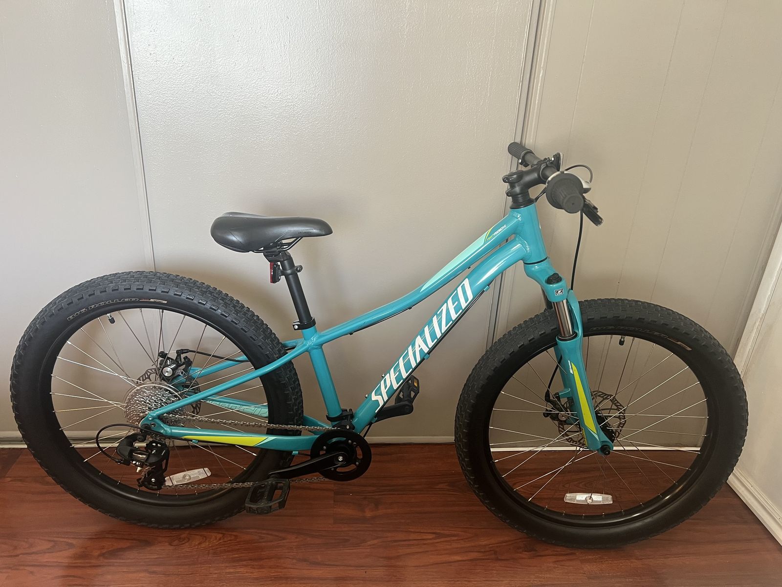 Specialized Riprock 24 Mountain Bike