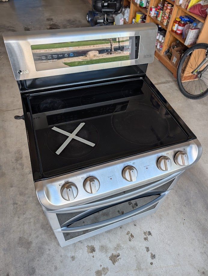 LG Range - Flat Top - Double Oven!