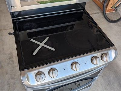 LG Range - Flat Top - Double Oven!
