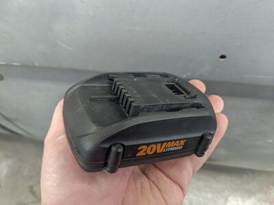 Worx 20 V battery volt max lithium leaf blower