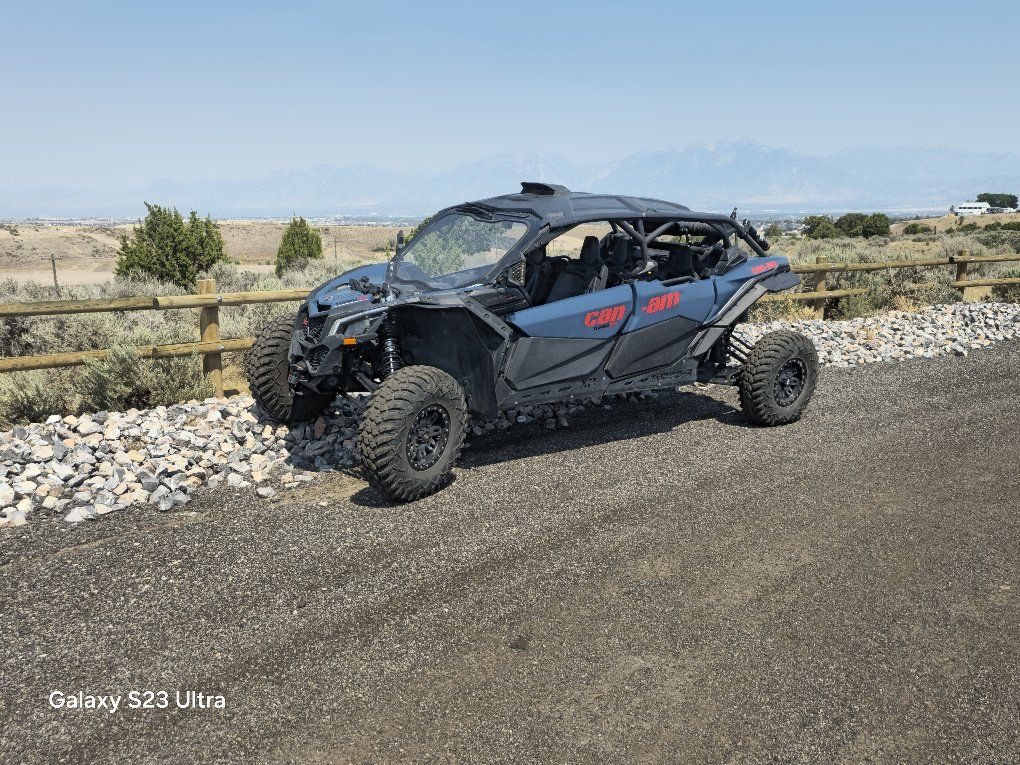 Can-Am Maverick X3 Turbo RR 2021 max 
350hp