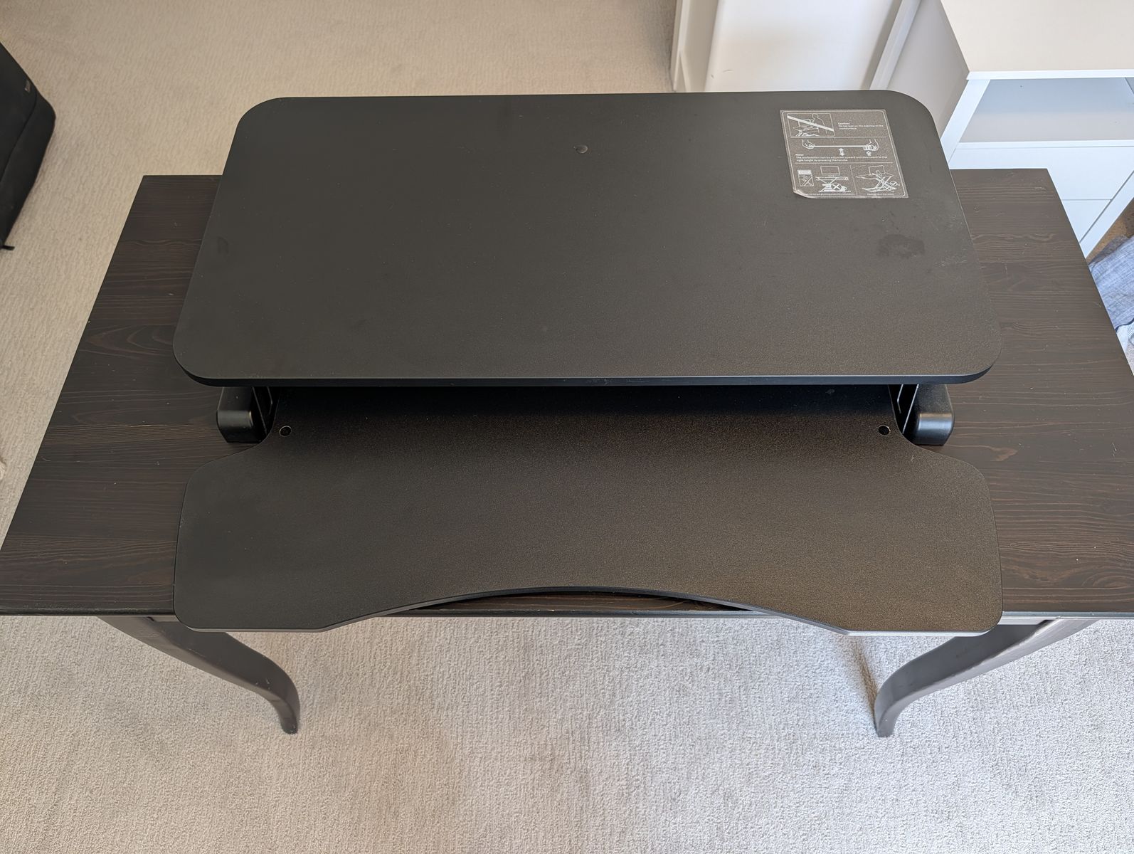 32 inch adjustable standing desk converter.