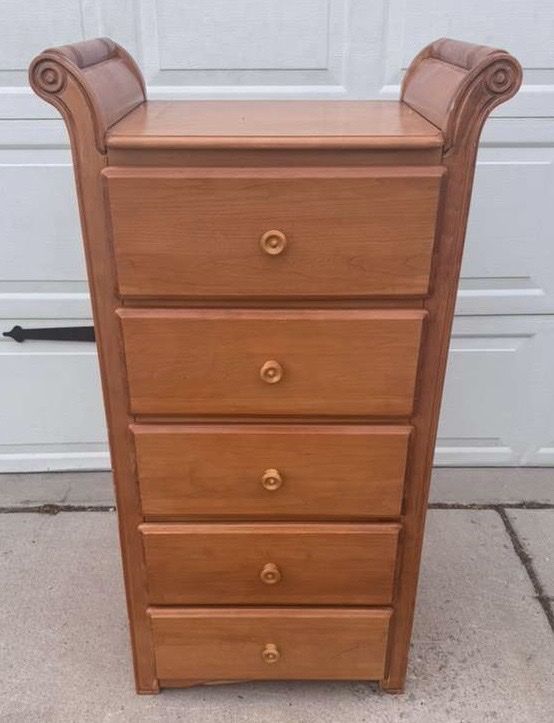 Great Sized Dresser