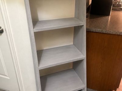 Ladder shelf
