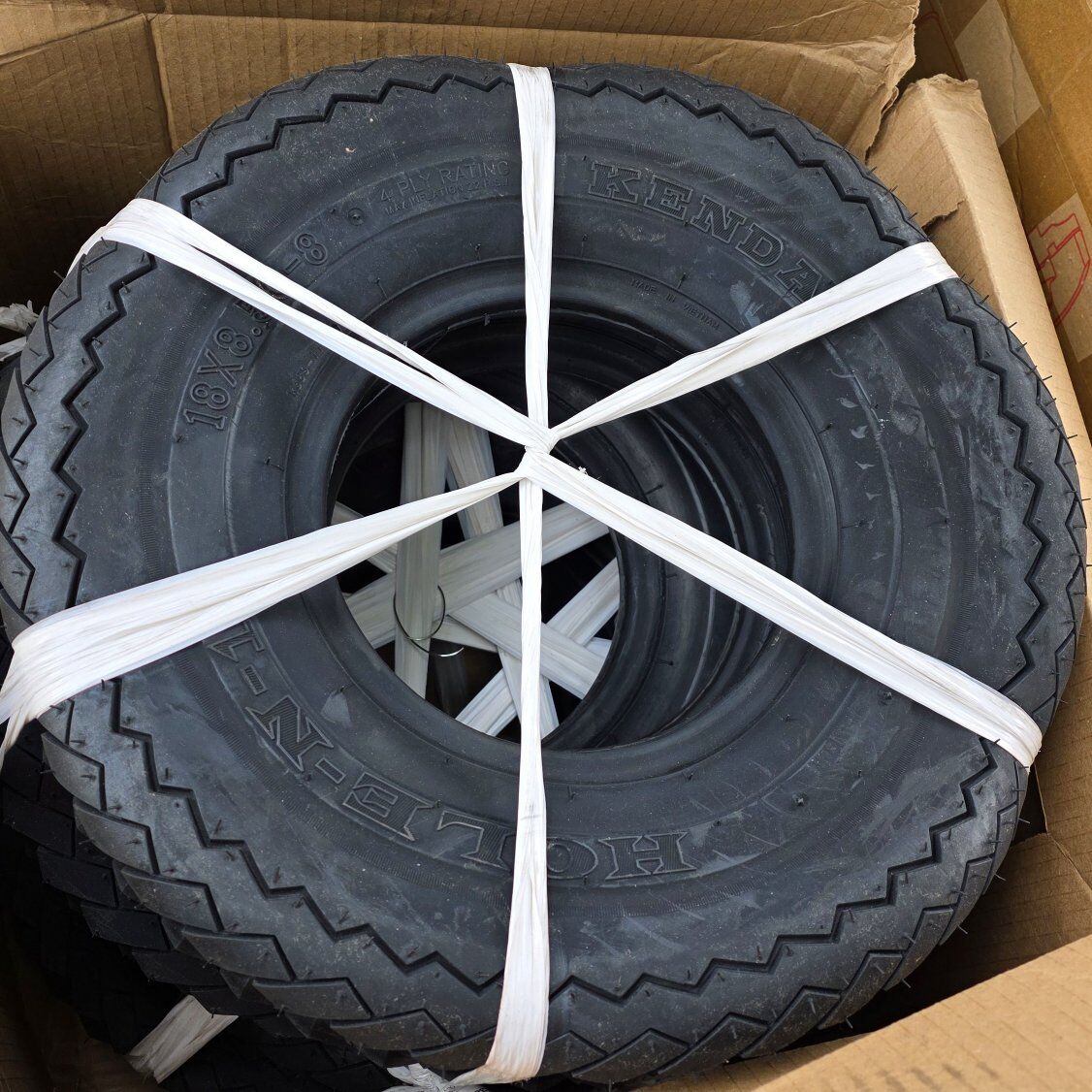 6 Tires 18x8.5-8 4-Ply Rating