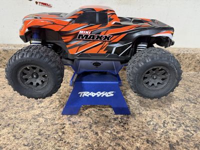 Traxxas Mini Maxx Blaze RC Truck - Orange/Black, Brushless HV, Waterproof