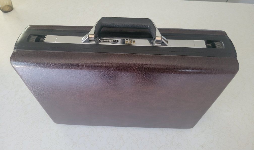 Vintage Samsonite Regal Hard Shell Briefcase, Brown Leather-Look, Combination Lock, Professional Office