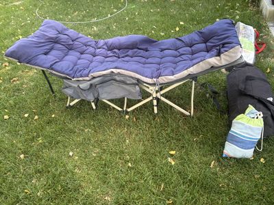 Folding camping cot