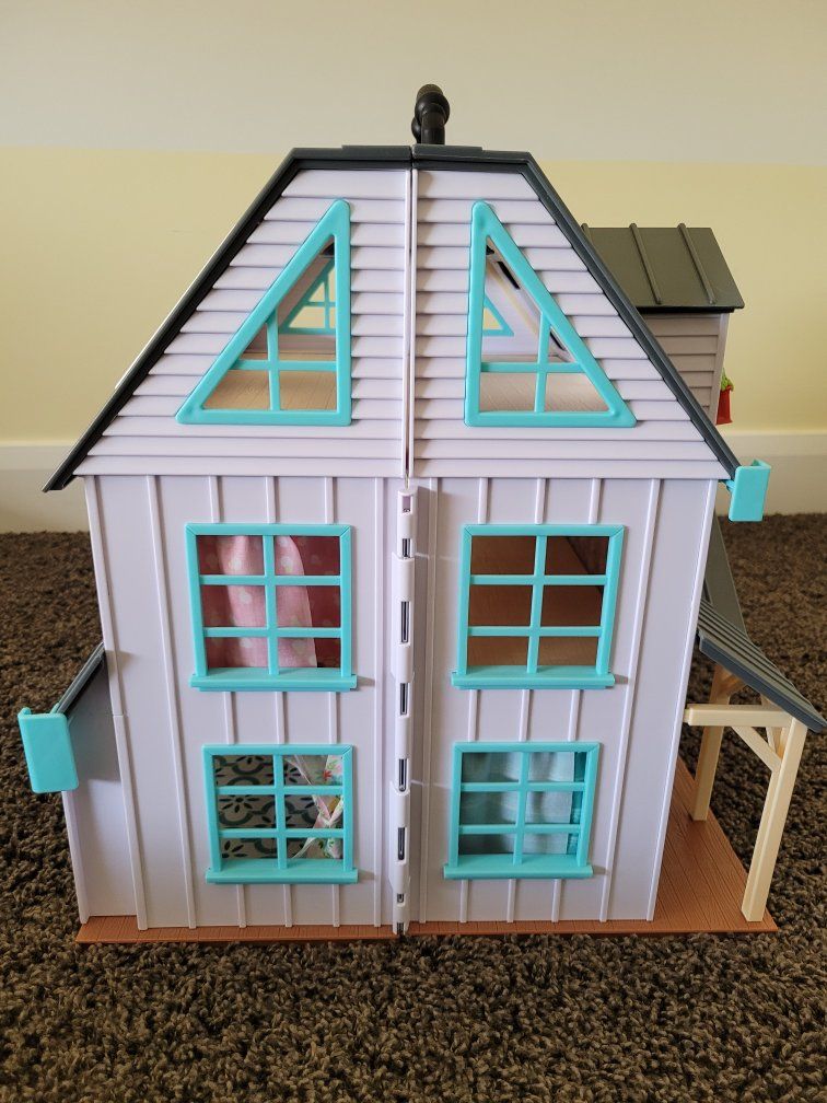 Main image 12