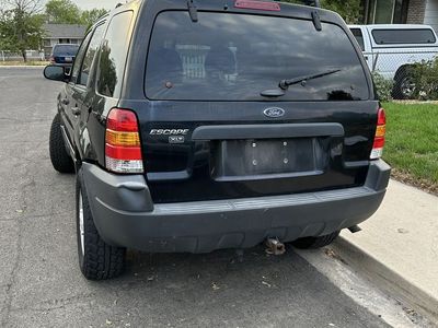 2003 Ford Escape Base