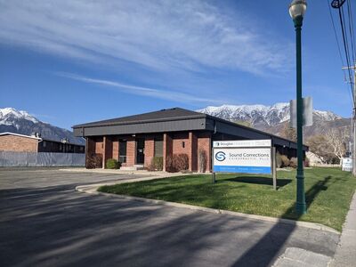 Private Office in Professional Wellness Center – 156 sq. ft