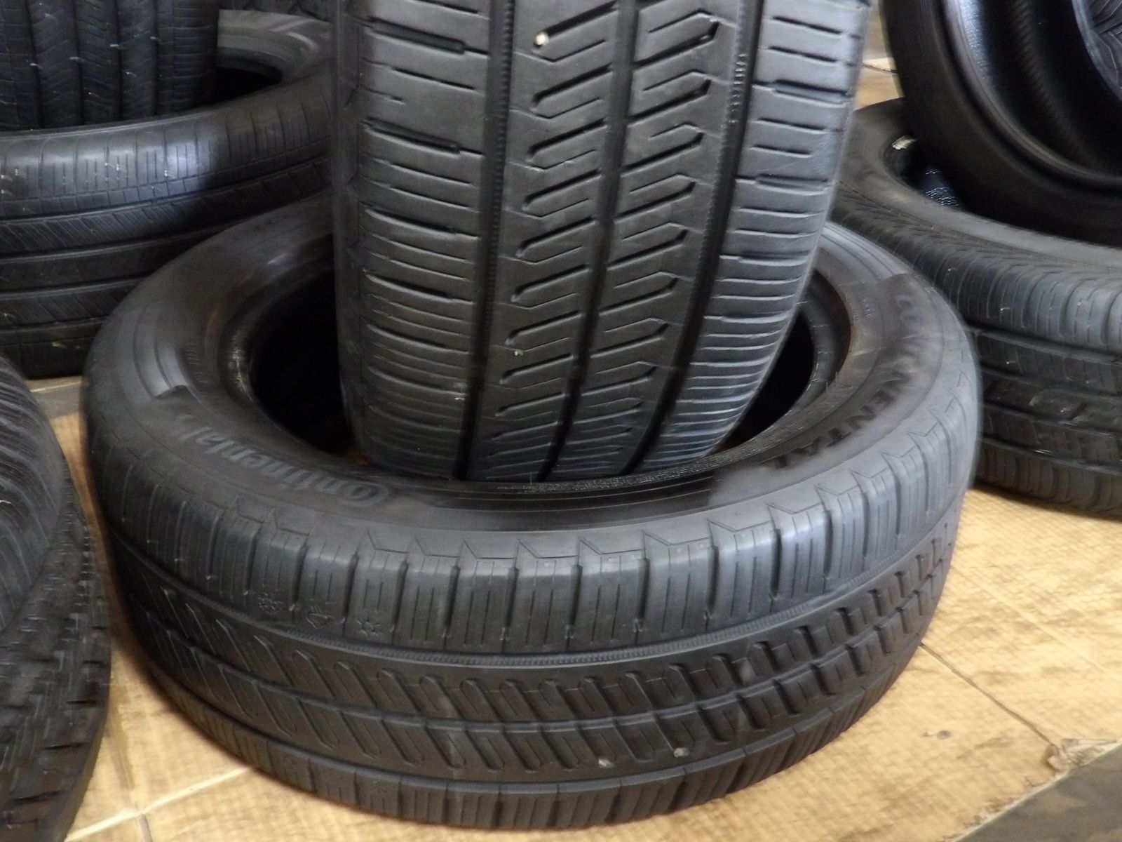 205/55R16 CONTINENTAL CONTROL CONTACT PAIR OF TWO USED TIRES