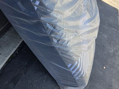 Brand new queen Mattress 14"