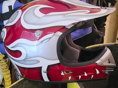 Youth dirtbike helmet
