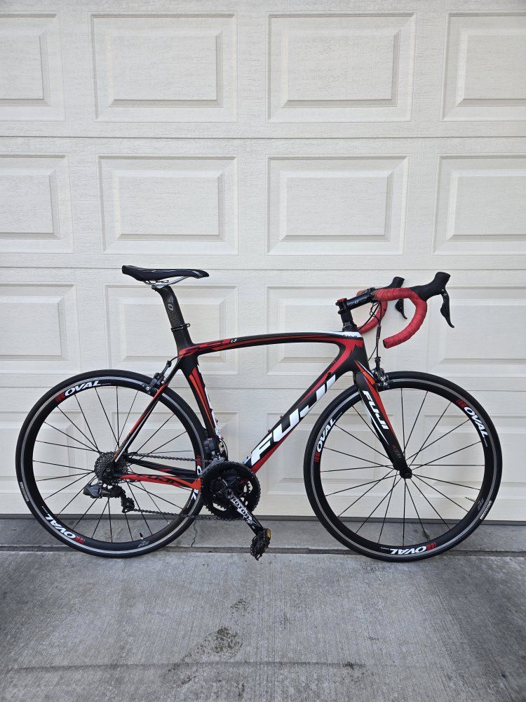 Fuji Carbon 56cm Di2 (Electronic shifting)