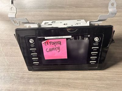 OEM Toyota Camry Car Audio Unit