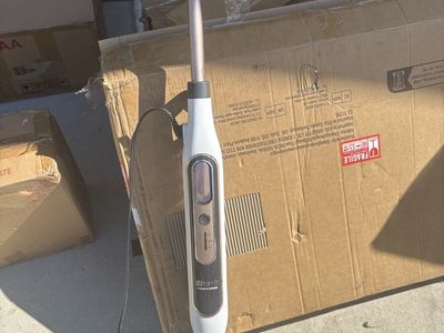 Shark Steam & Scrub All-in-One Scrubbing and Sanitizing Steam Mop