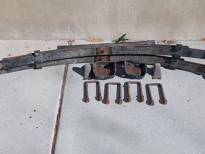 1st gen Tundra leaf Springs
