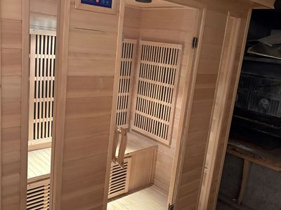 4 person infrared sauna