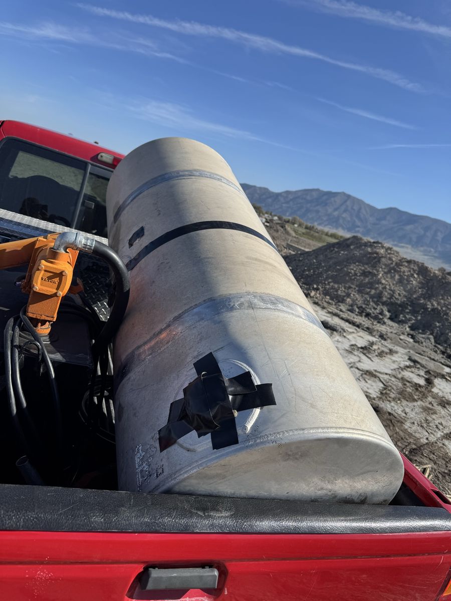 Kenworth 120 gallon fuel tank