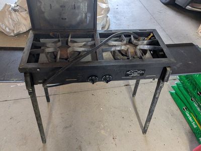camping stove 2 burner $30