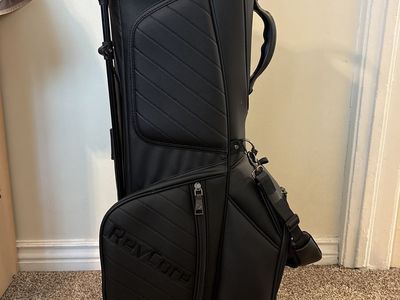 Caddy Daddy Revcore Lux lightweight stand bag.