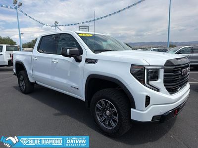 2025 GMC 1500 AT4