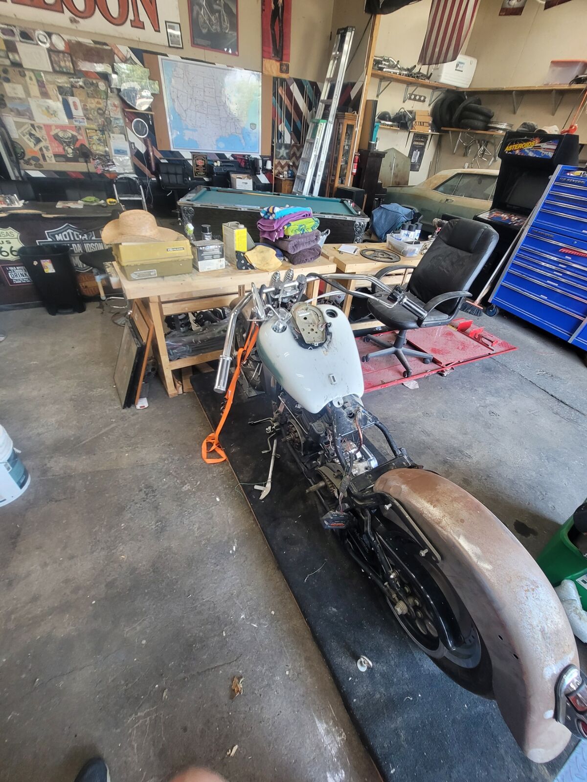 1990 Harley Davidson Springer Softail Chopper Project