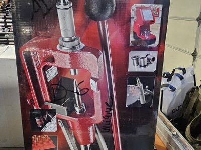 Hornady Classic Reloading Kit with Auto Charge Pro