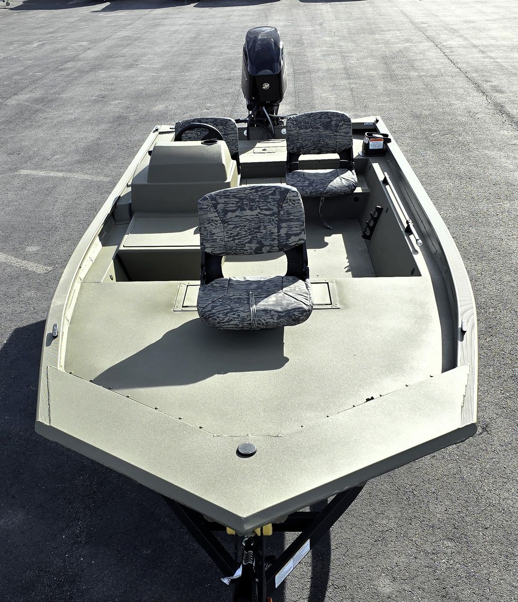 Main image 9